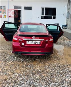 نیسان ئەلتیما